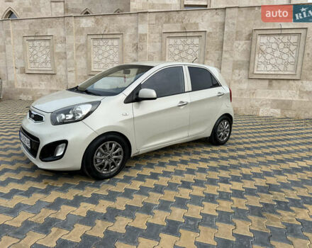 Бежевый Киа Пиканто, объемом двигателя 1 л и пробегом 172 тыс. км за 7300 $, фото 2 на Automoto.ua