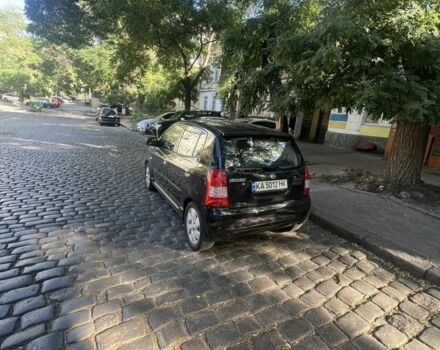 Черный Киа Пиканто, объемом двигателя 1.1 л и пробегом 200 тыс. км за 3999 $, фото 5 на Automoto.ua