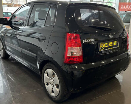 Черный Киа Пиканто, объемом двигателя 1.12 л и пробегом 202 тыс. км за 4500 $, фото 4 на Automoto.ua