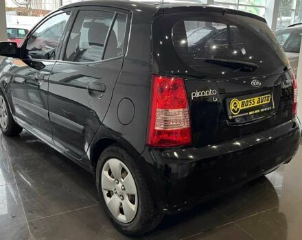 Черный Киа Пиканто, объемом двигателя 1.1 л и пробегом 202 тыс. км за 4500 $, фото 4 на Automoto.ua