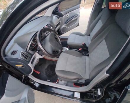 Чорний Кіа Піканто, об'ємом двигуна 1 л та пробігом 138 тис. км за 5499 $, фото 3 на Automoto.ua