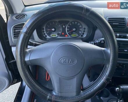Чорний Кіа Піканто, об'ємом двигуна 1.09 л та пробігом 138 тис. км за 5800 $, фото 20 на Automoto.ua