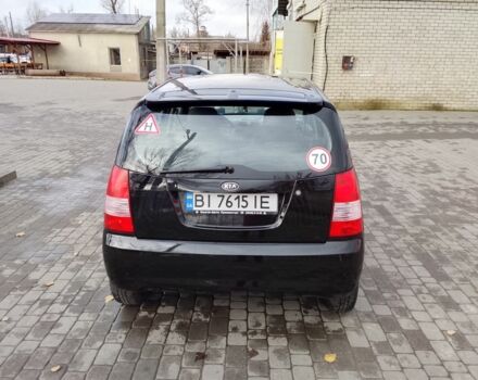 Чорний Кіа Піканто, об'ємом двигуна 1.1 л та пробігом 28 тис. км за 5300 $, фото 4 на Automoto.ua