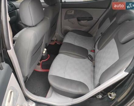 Черный Киа Пиканто, объемом двигателя 1.1 л и пробегом 138 тыс. км за 5099 $, фото 7 на Automoto.ua