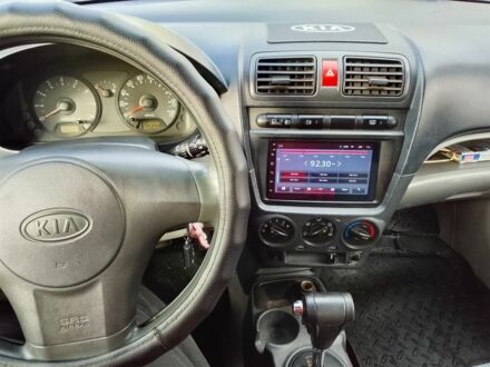 Чорний Кіа Піканто, об'ємом двигуна 1.1 л та пробігом 28 тис. км за 5300 $, фото 1 на Automoto.ua