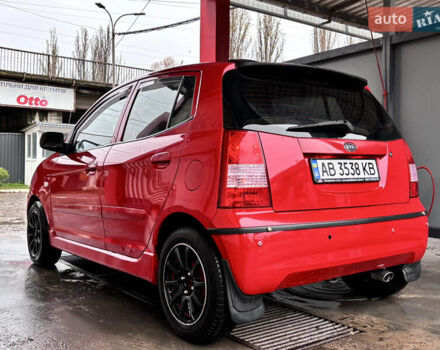 Красный Киа Пиканто, объемом двигателя 1.1 л и пробегом 181 тыс. км за 3800 $, фото 9 на Automoto.ua