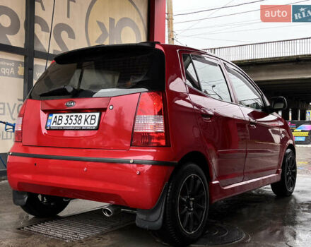 Красный Киа Пиканто, объемом двигателя 1.1 л и пробегом 181 тыс. км за 3800 $, фото 7 на Automoto.ua