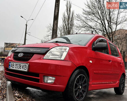 Красный Киа Пиканто, объемом двигателя 1.1 л и пробегом 181 тыс. км за 3800 $, фото 1 на Automoto.ua