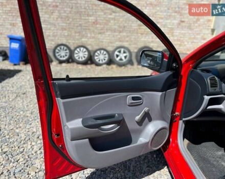 Красный Киа Пиканто, объемом двигателя 1.12 л и пробегом 187 тыс. км за 3599 $, фото 10 на Automoto.ua