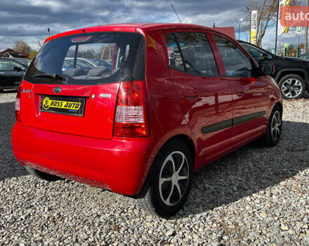 Красный Киа Пиканто, объемом двигателя 1.12 л и пробегом 188 тыс. км за 3700 $, фото 4 на Automoto.ua