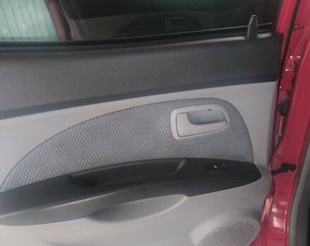 Красный Киа Пиканто, объемом двигателя 1.1 л и пробегом 126 тыс. км за 5100 $, фото 38 на Automoto.ua