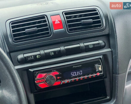 Красный Киа Пиканто, объемом двигателя 1.1 л и пробегом 138 тыс. км за 4333 $, фото 14 на Automoto.ua