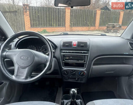 Червоний Кіа Піканто, об'ємом двигуна 1.09 л та пробігом 122 тис. км за 3800 $, фото 4 на Automoto.ua