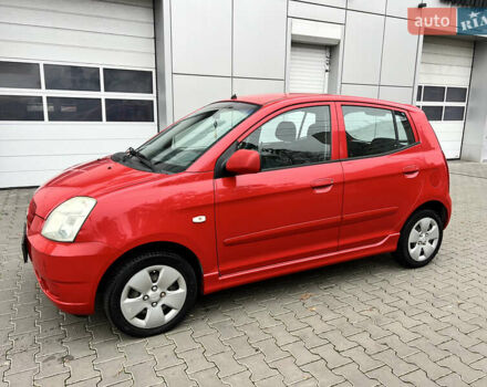 Красный Киа Пиканто, объемом двигателя 1.1 л и пробегом 119 тыс. км за 4999 $, фото 1 на Automoto.ua