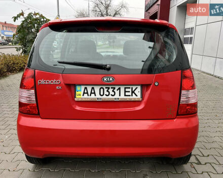 Красный Киа Пиканто, объемом двигателя 1.1 л и пробегом 119 тыс. км за 4999 $, фото 3 на Automoto.ua