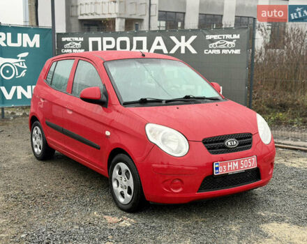 Красный Киа Пиканто, объемом двигателя 1.1 л и пробегом 142 тыс. км за 6350 $, фото 3 на Automoto.ua