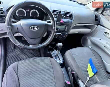 Червоний Кіа Піканто, об'ємом двигуна 1.09 л та пробігом 104 тис. км за 5200 $, фото 3 на Automoto.ua