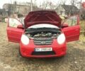 Красный Киа Пиканто, объемом двигателя 1.09 л и пробегом 130 тыс. км за 3800 $, фото 1 на Automoto.ua