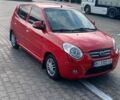 Красный Киа Пиканто, объемом двигателя 1.1 л и пробегом 190 тыс. км за 7500 $, фото 1 на Automoto.ua