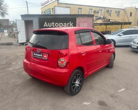 Червоний Кіа Піканто, об'ємом двигуна 1.1 л та пробігом 135 тис. км за 6390 $, фото 4 на Automoto.ua