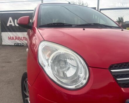 Червоний Кіа Піканто, об'ємом двигуна 1.1 л та пробігом 135 тис. км за 6390 $, фото 8 на Automoto.ua