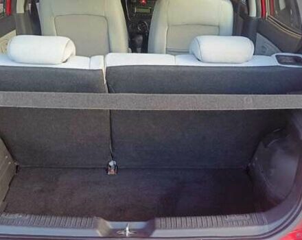 Червоний Кіа Піканто, об'ємом двигуна 1.09 л та пробігом 63 тис. км за 6000 $, фото 3 на Automoto.ua