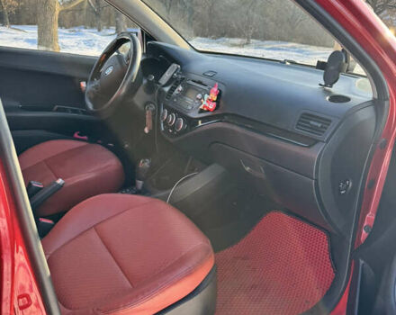 Червоний Кіа Піканто, об'ємом двигуна 1.25 л та пробігом 57 тис. км за 8500 $, фото 12 на Automoto.ua