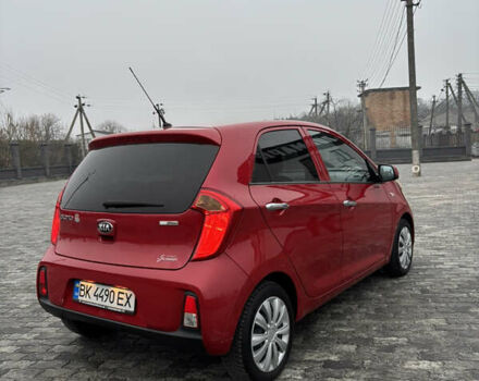 Красный Киа Пиканто, объемом двигателя 1 л и пробегом 100 тыс. км за 6200 $, фото 4 на Automoto.ua