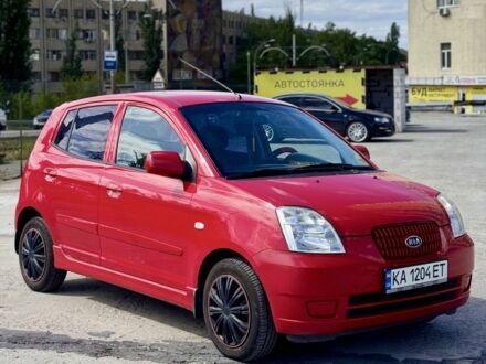 Киа Пиканто 2005 в Киеве на Automoto.ua Красный Киа Пиканто, объемом двигателя 1.1 л и пробегом 210 тыс. км за 4300 $, фото 1 на Automoto.ua
