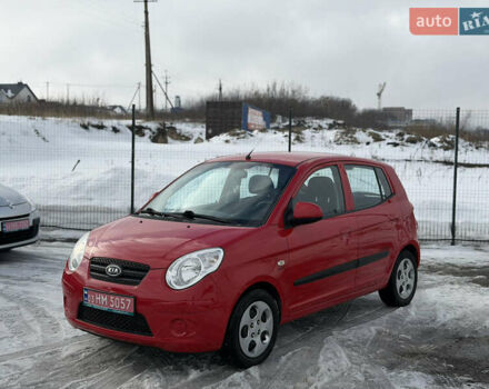 Красный Киа Пиканто, объемом двигателя 1.1 л и пробегом 142 тыс. км за 6250 $, фото 1 на Automoto.ua
