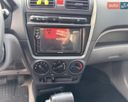 Киа Пиканто, объемом двигателя 1.1 л и пробегом 104 тыс. км за 4999 $, фото 12 на Automoto.ua