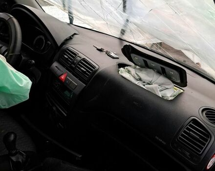 Киа Пиканто, объемом двигателя 1.1 л и пробегом 97 тыс. км за 1400 $, фото 6 на Automoto.ua