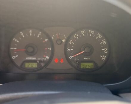 Жовтий Кіа Піканто, об'ємом двигуна 1.1 л та пробігом 153 тис. км за 4200 $, фото 7 на Automoto.ua