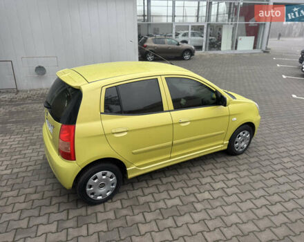Жовтий Кіа Піканто, об'ємом двигуна 1.1 л та пробігом 120 тис. км за 5100 $, фото 4 на Automoto.ua