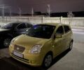 Желтый Киа Пиканто, объемом двигателя 1.1 л и пробегом 117 тыс. км за 4300 $, фото 1 на Automoto.ua