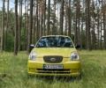 Желтый Киа Пиканто, объемом двигателя 1.1 л и пробегом 171 тыс. км за 4100 $, фото 1 на Automoto.ua