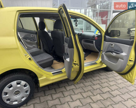 Жовтий Кіа Піканто, об'ємом двигуна 1.1 л та пробігом 120 тис. км за 5100 $, фото 21 на Automoto.ua