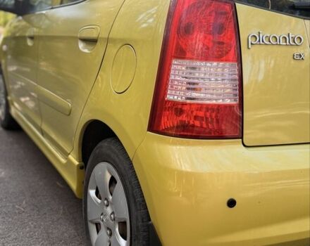 Жовтий Кіа Піканто, об'ємом двигуна 1.1 л та пробігом 153 тис. км за 4200 $, фото 9 на Automoto.ua