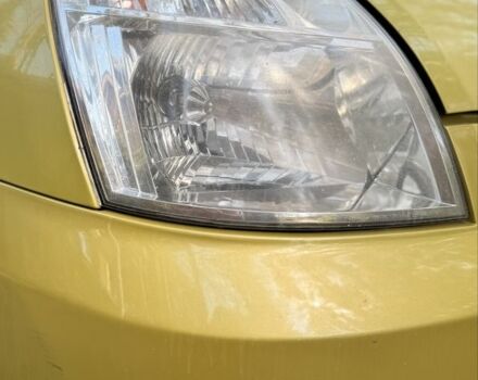 Жовтий Кіа Піканто, об'ємом двигуна 1.1 л та пробігом 153 тис. км за 4200 $, фото 4 на Automoto.ua