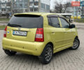 Желтый Киа Пиканто, объемом двигателя 1.1 л и пробегом 134 тыс. км за 5450 $, фото 5 на Automoto.ua