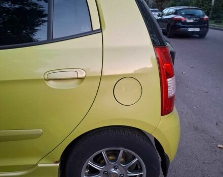 Желтый Киа Пиканто, объемом двигателя 1.1 л и пробегом 134 тыс. км за 4400 $, фото 2 на Automoto.ua