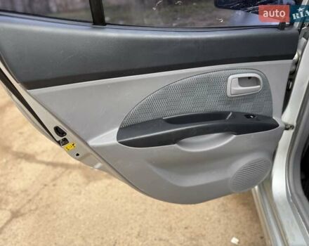 Серый Киа Пиканто, объемом двигателя 1.1 л и пробегом 145 тыс. км за 4950 $, фото 24 на Automoto.ua