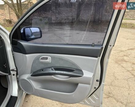 Серый Киа Пиканто, объемом двигателя 1.1 л и пробегом 145 тыс. км за 4950 $, фото 13 на Automoto.ua