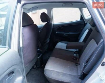 Серый Киа Пиканто, объемом двигателя 1.6 л и пробегом 199 тыс. км за 5350 $, фото 12 на Automoto.ua