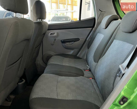 Зеленый Киа Пиканто, объемом двигателя 1.12 л и пробегом 106 тыс. км за 4000 $, фото 10 на Automoto.ua