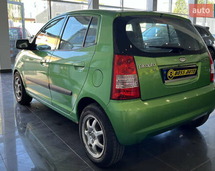 Зеленый Киа Пиканто, объемом двигателя 1.12 л и пробегом 106 тыс. км за 4000 $, фото 4 на Automoto.ua