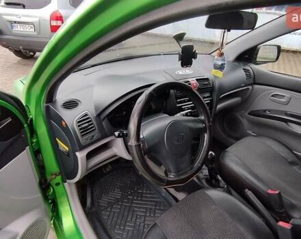 Зеленый Киа Пиканто, объемом двигателя 1.1 л и пробегом 87 тыс. км за 3800 $, фото 1 на Automoto.ua