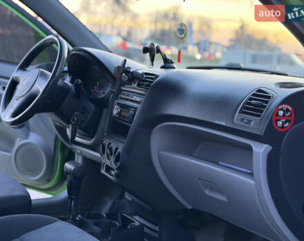Кіа Піканто 2007 у Львові на Automoto.ua Зелений Кіа Піканто, об'ємом двигуна 1.1 л та пробігом 180 тис. км за 4250 $, фото 24 на Automoto.ua