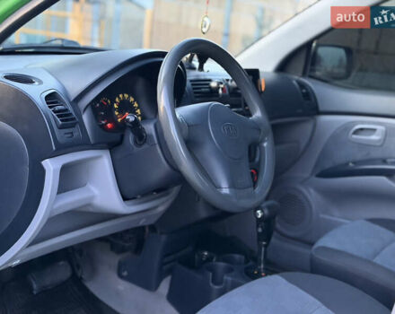 Кіа Піканто 2007 у Львові на Automoto.ua Зелений Кіа Піканто, об'ємом двигуна 1.1 л та пробігом 180 тис. км за 4250 $, фото 19 на Automoto.ua