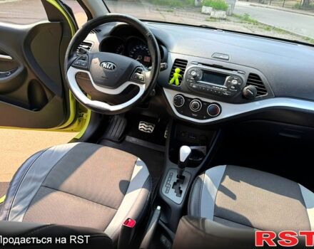 Зелений Кіа Піканто, об'ємом двигуна 1.2 л та пробігом 99 тис. км за 8199 $, фото 5 на Automoto.ua